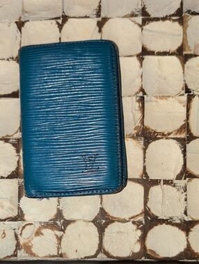 Louis Vuitton Teal Epi Leather Card Holder